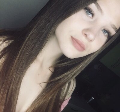Maya__Rayst naked stripping on cam for live sex video chat