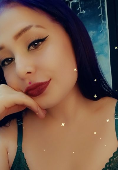 megan-collinss naked stripping on cam for live sex video chat