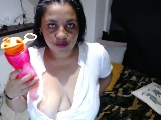 Melanie naked Live Sex Chat Room
