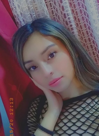 melinafox69 naked stripping on cam for live sex video chat