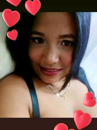 Melissa-Hot naked stripping on cam for live sex video chat