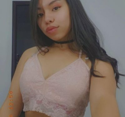 _mely_taylor naked stripping on cam for live sex video chat
