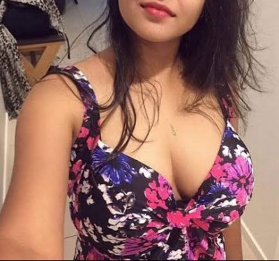 miacharleen naked stripping on cam for live sex video chat