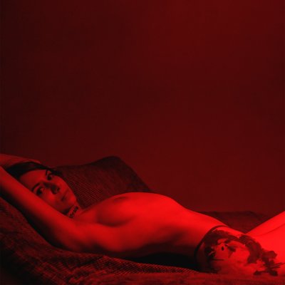 MiaKatt naked stripping on cam for live sex video chat