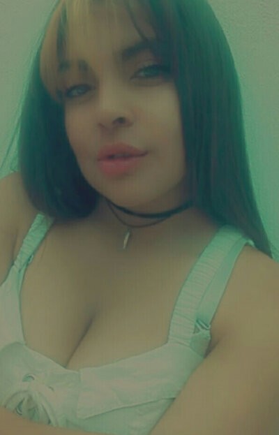 miasavagex naked stripping on cam for live sex video chat