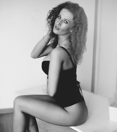 MikaCute naked stripping on cam for live sex video chat