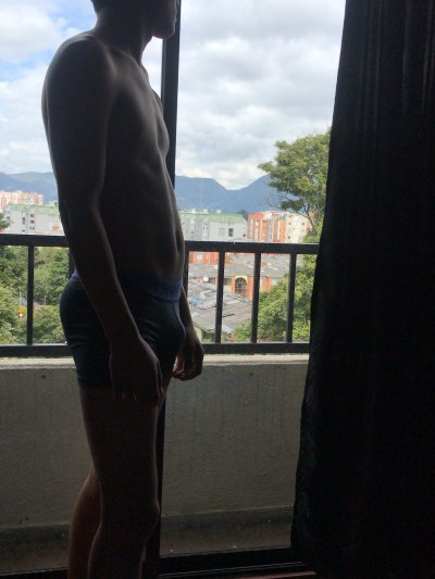 Mike_Collins naked stripping on cam for live sex video chat