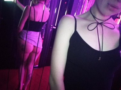 miss_liya_ naked stripping on cam for live sex video chat