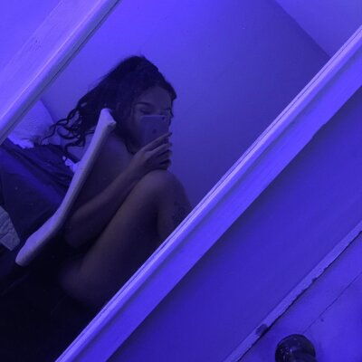 MISSCHELSE naked stripping on cam for live sex video chat