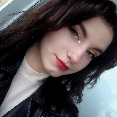 MollyDollyA naked stripping on cam for live sex video chat