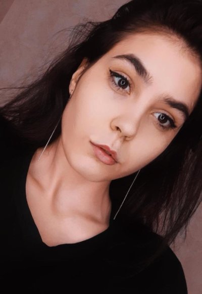 MonikaQueen naked stripping on cam for live sex video chat