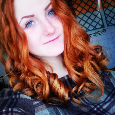 MoonsCouple naked stripping on cam for live sex video chat