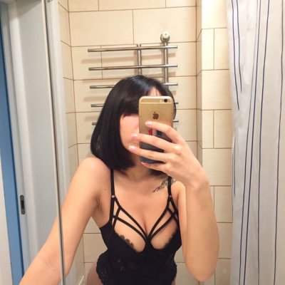 mur_meow naked stripping on cam for live sex video chat