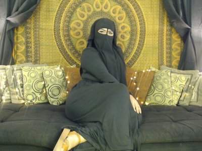 Nashira_ naked stripping on cam for live sex video chat