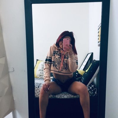 Natasha_sky naked stripping on cam for live sex video chat