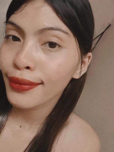 naughtsexyasian naked stripping on cam for live sex video chat