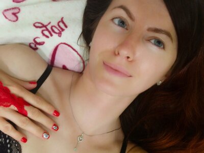 Nicole_Love_ naked stripping on cam for live sex video chat