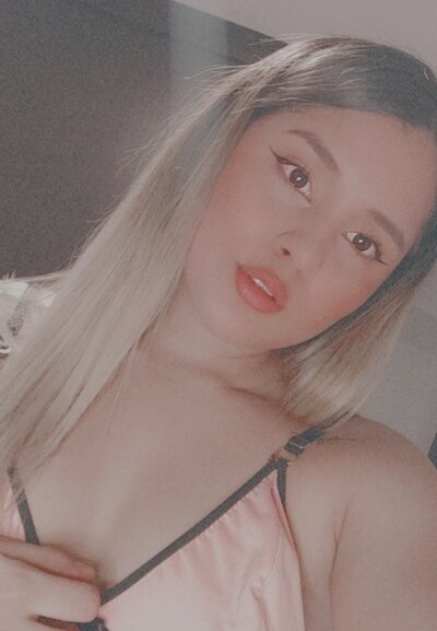 nicolestark1 naked stripping on cam for live sex video chat