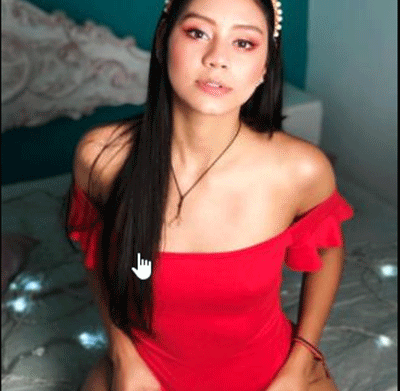 NicolleAnderson naked stripping on cam for live sex video chat