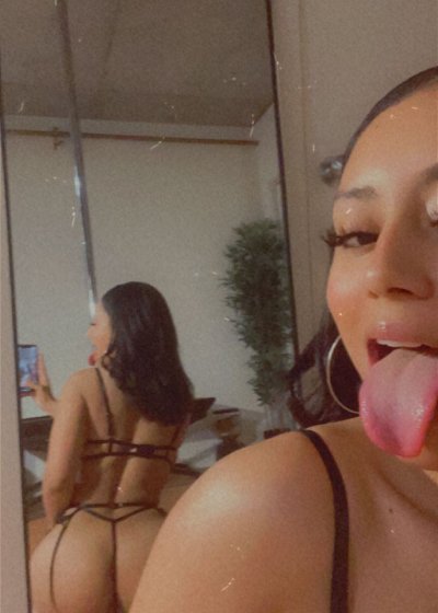 nolababy_616 naked stripping on cam for live sex video chat