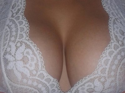 nyd_gema naked stripping on cam for live sex video chat