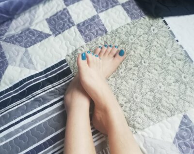 onlyrose naked stripping on cam for live sex video chat