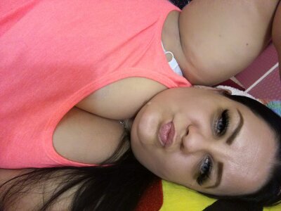pamy_hugeboobs naked stripping on cam for live sex video chat