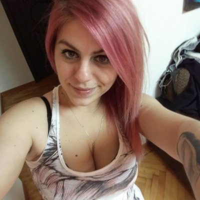 PlayfulSamira naked stripping on cam for live sex video chat