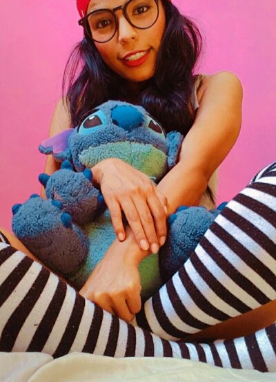 princessmia_18 naked stripping on cam for live sex video chat
