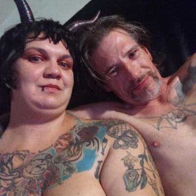 psychobilly2sum138 naked stripping on cam for live sex video chat