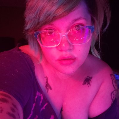 Pumpka_booty naked stripping on cam for live sex video chat