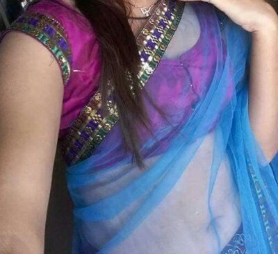 Queen_Aarohi naked stripping on cam for live sex video chat