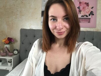 RebeccaObrien naked stripping on cam for live sex video chat