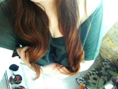 RedheadPersephone naked stripping on cam for live sex video chat