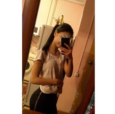 RellaYian naked stripping on cam for live sex video chat