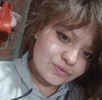 RemmSixx naked stripping on cam for live sex video chat
