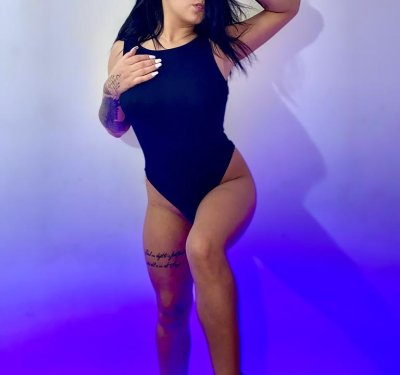 renattakimmy naked stripping on cam for live sex video chat