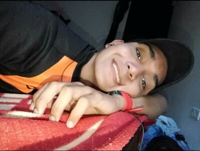 Ricardo_hott naked stripping on cam for live sex video chat