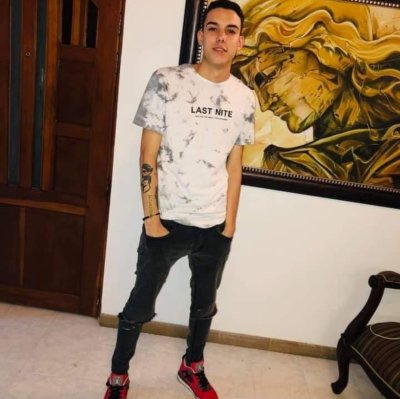 ricky_hornysexx naked stripping on cam for live sex video chat