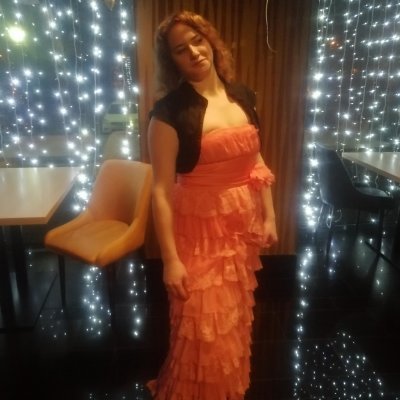RiseKamila naked stripping on cam for live sex video chat