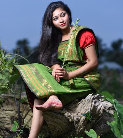 Riya-00 naked stripping on cam for live sex video chat