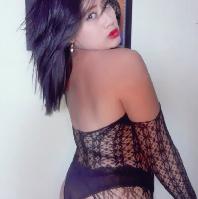 roximontero naked stripping on cam for live sex video chat