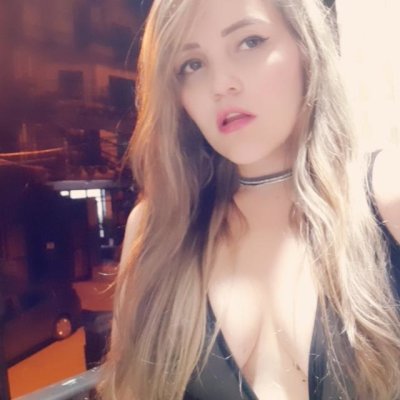 sally_smiling naked stripping on cam for live sex video chat