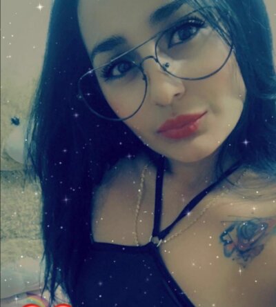 Salome-Sweet20x naked stripping on cam for live sex video chat