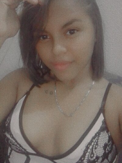 _sam_love naked stripping on cam for live sex video chat
