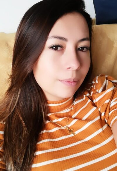 samanta_xc naked stripping on cam for live sex video chat