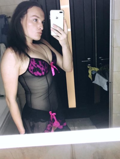 sambuca153 naked stripping on cam for live sex video chat