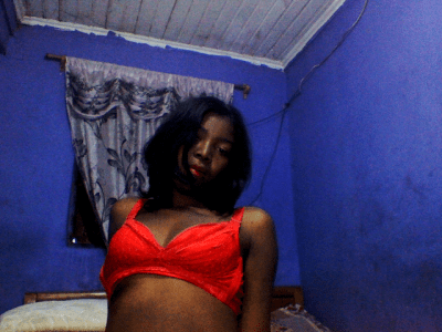 samie00 naked stripping on cam for live sex video chat