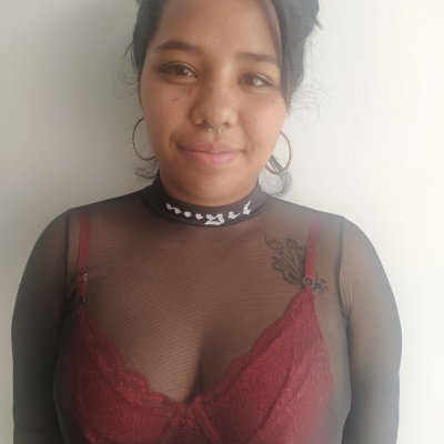 sammy__sweett naked stripping on cam for live sex video chat
