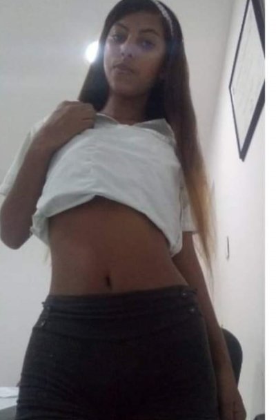 sandra_ih naked stripping on cam for live sex video chat